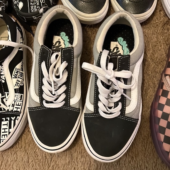 women vans 9 pair (3 pair new-marvel charlie brown and 1st pair of checker ones) - Picture 3 of 10
